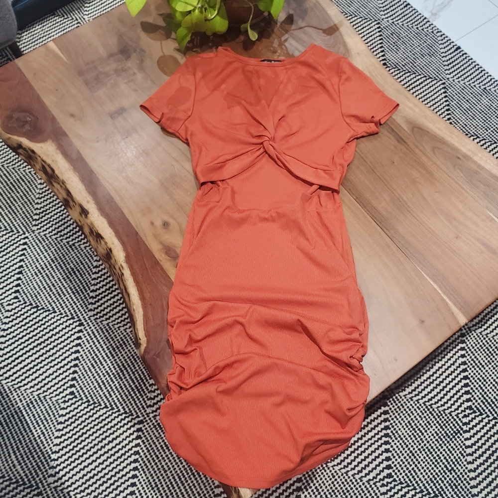 NWT- Cutout Twist Bodycon Dress- Soft burnt Orange/coral (fits like S/M)